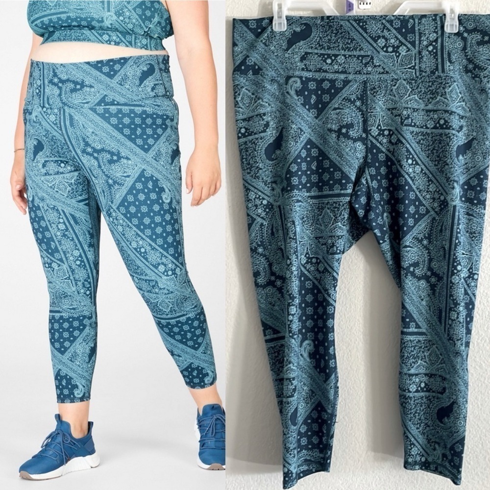 Fabletics Women’s Powerhold Leggings 3X Green Blue Paisley Workout Athleisure